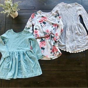SOLD - Girl’s H&M dress bundle - Size 2Y-4Y